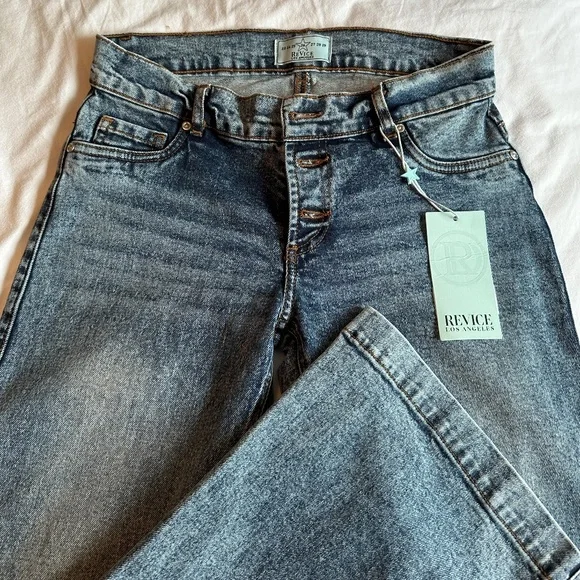 Revice Low Rise Jeans - Picture 7 of 7